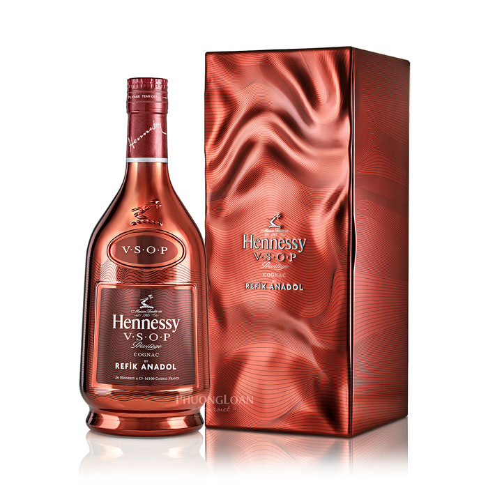 Rượu Hennessy VSOP Limited by Refik Anadol