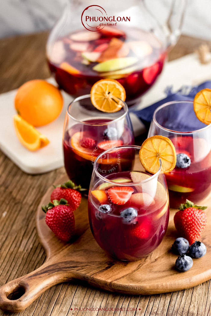 RƯỢU VANG SPARKLING SANGRIA ĐỎ BODEGAS VERDUGUEZ