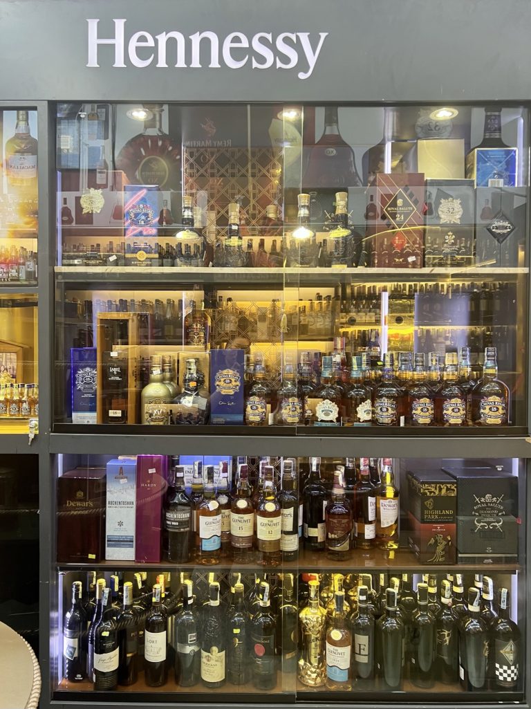 Rượu Phương Loan Vũng Tàu